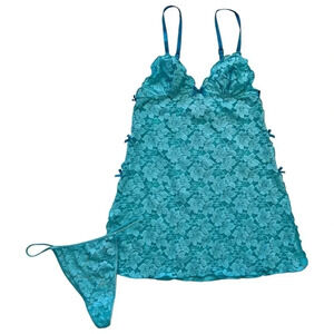 Vintage Y2K Victoria’s Secret Lace Lingerie Set